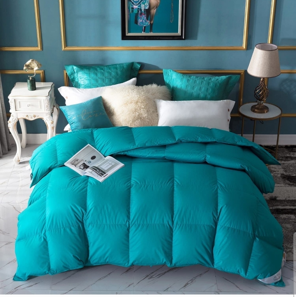 King Size,100% Cotton Cover Warm & Soft,Luxurious Down Comforter